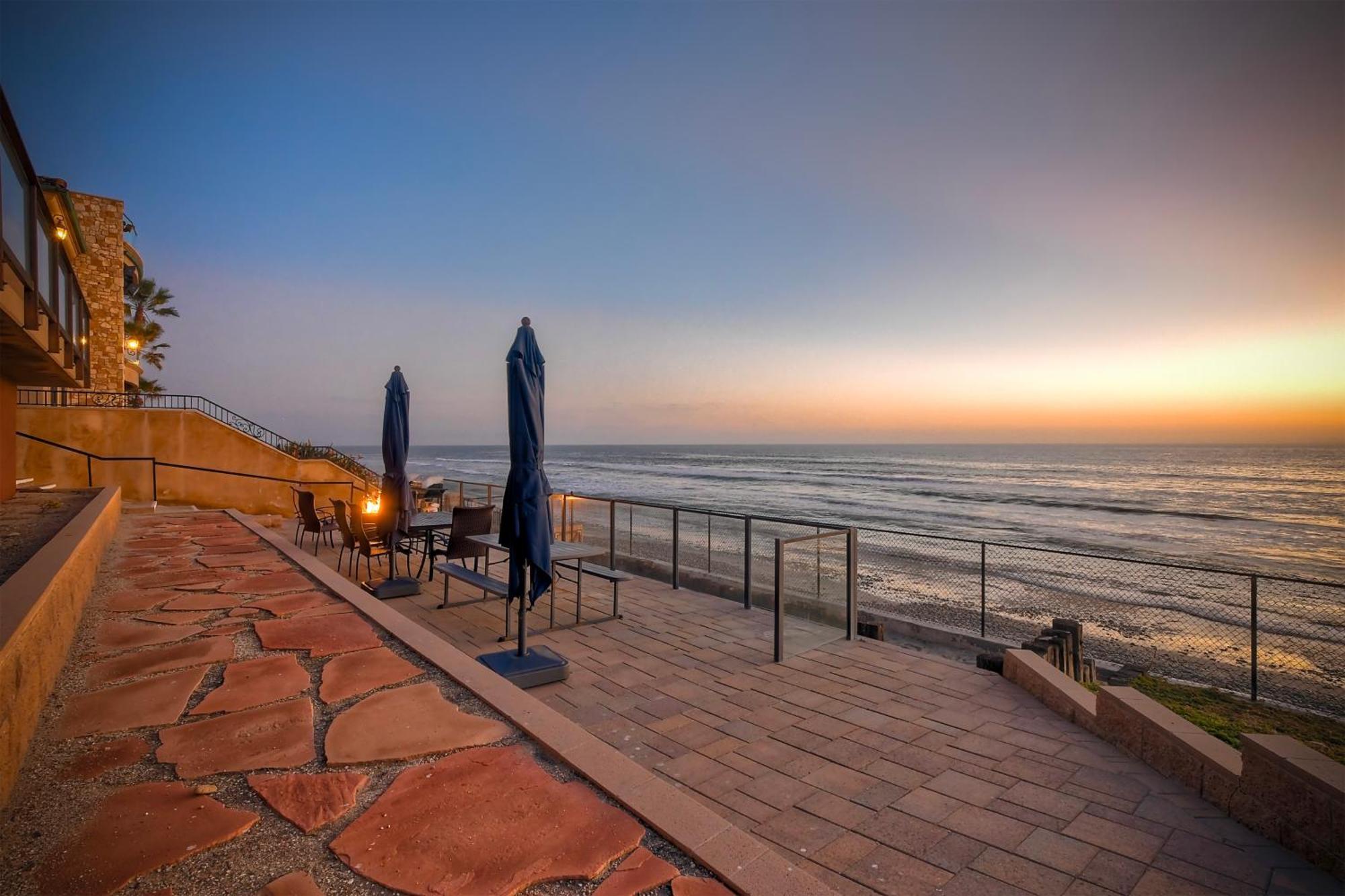 Oceanfront Getaway Ocean Views Fire Pit Bbq Beach Access Lägenhet Carlsbad Exteriör bild